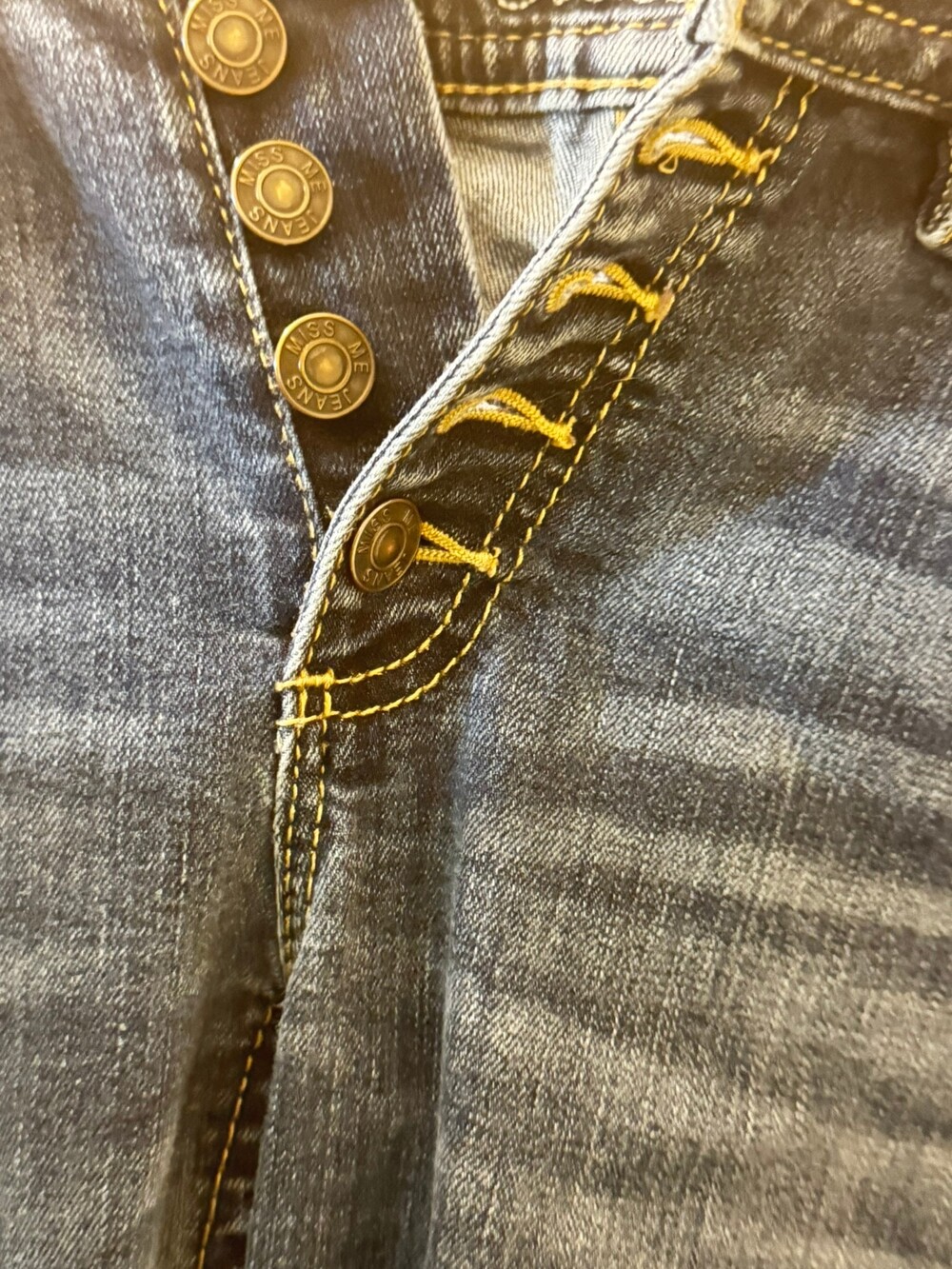 Miss Me Jeans Blue Denim Button Fly Jeans with Embroidered M